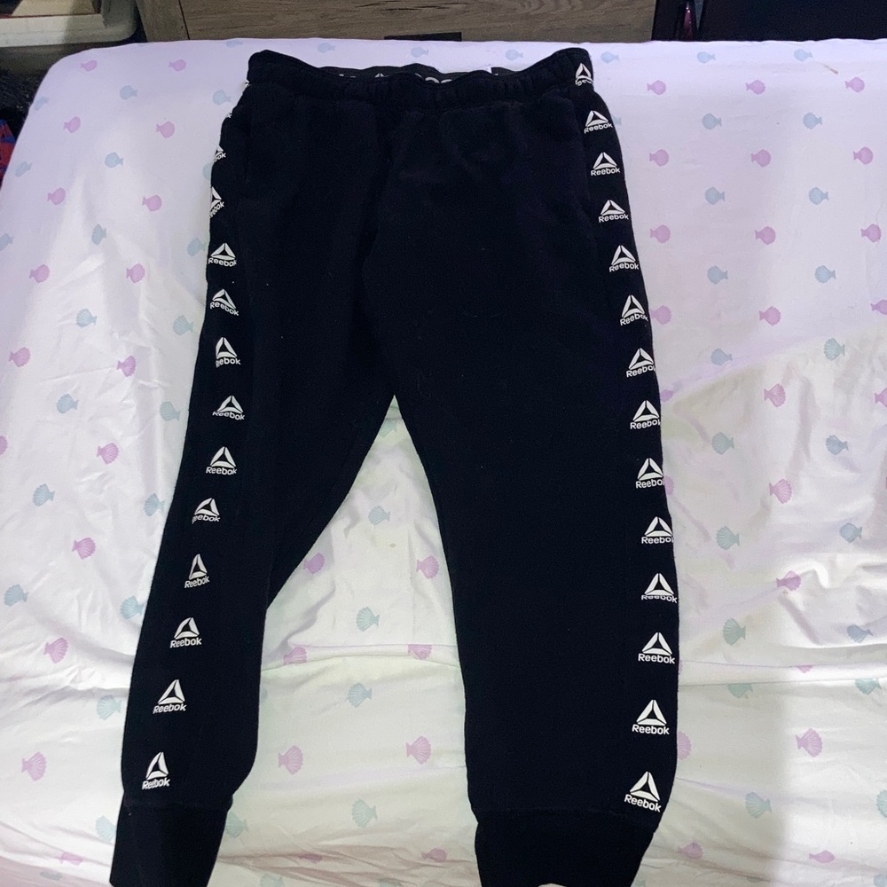 Reebok mens Black Sweatpants with Logo Accents